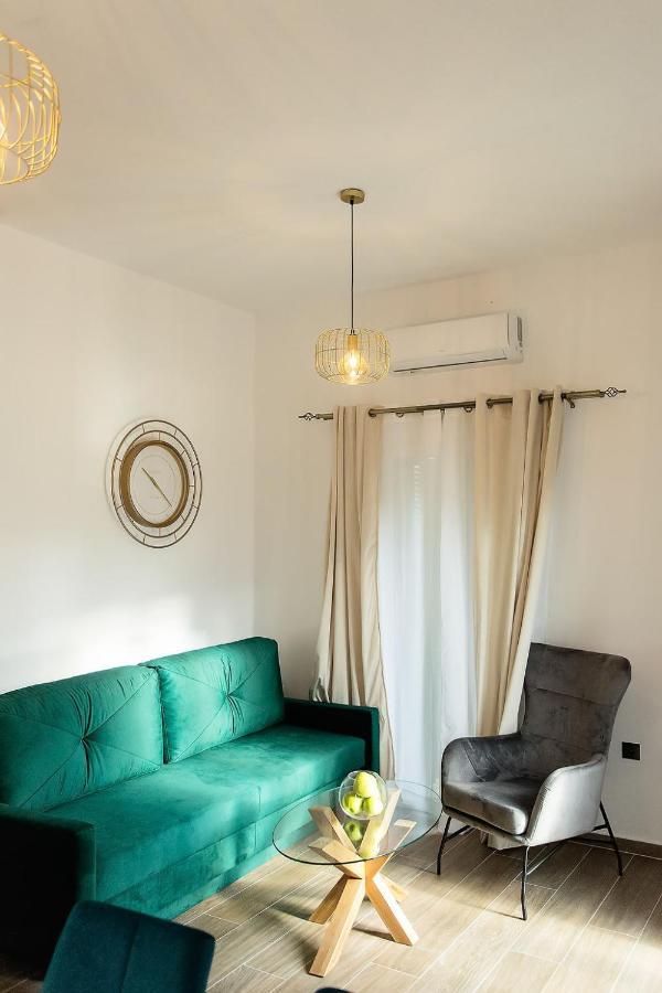 Deluxe Town Hall Square Flat In Historical Center 2 Corfu  Luaran gambar