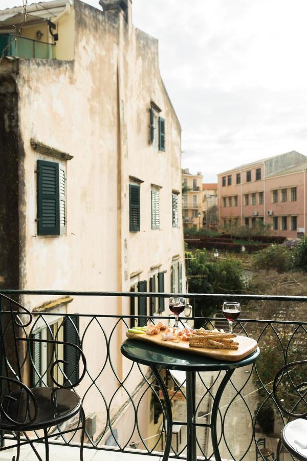 Deluxe Town Hall Square Flat In Historical Center 2 Corfu  Luaran gambar